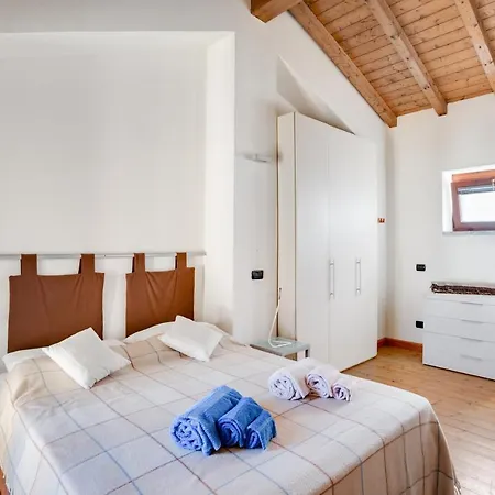 Design With View! Apartamento Carate Urio
